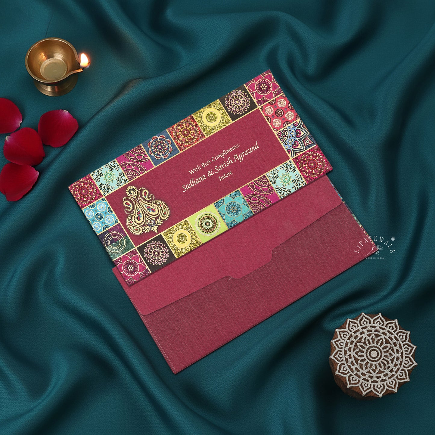 Velvet Finish Red Envelopes for Weddings & Gifting – Shagun Money Covers | Lifafewala