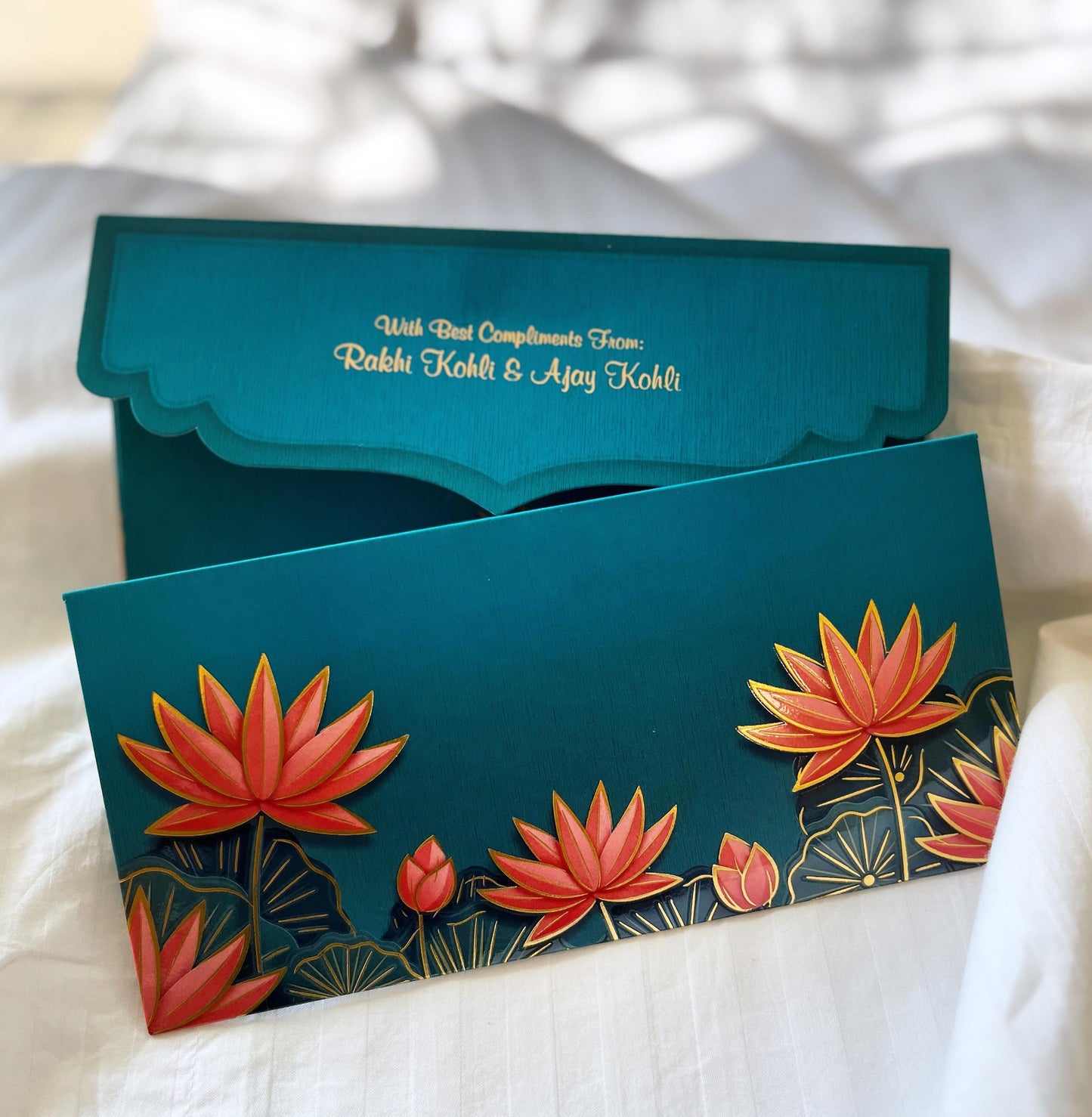 LIFAFEWALA Beautiful floral Design Gift Envelopes in Gold Foil for Gifting Money on Weddings, Birthdays, Celebrations, Etc (Velvet Feel) (Pack of 20-200)
